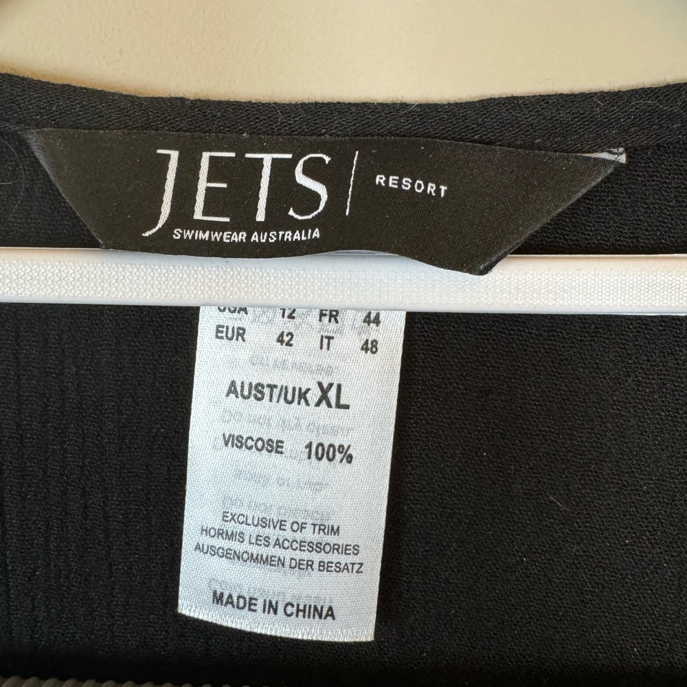SOLD 👙🌴Jets Resort Swim Cover Up XL